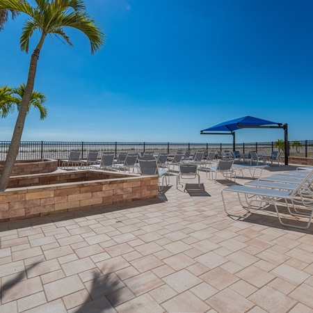 Carlos Pointe #515 - The Pelican Pad