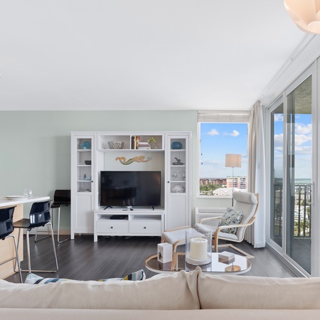 Estero Beach & Tennis 908-B