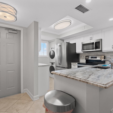 Carlos Pointe #213 Paradise Pointe