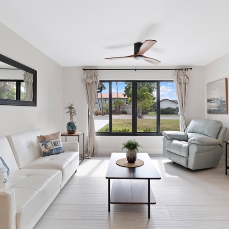 Sunshine Dock House