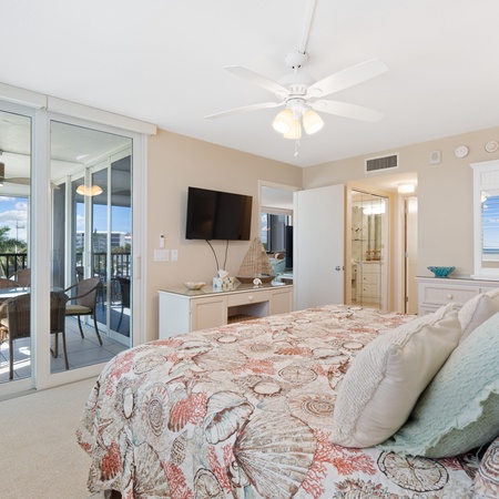 Caper Beach Club 314