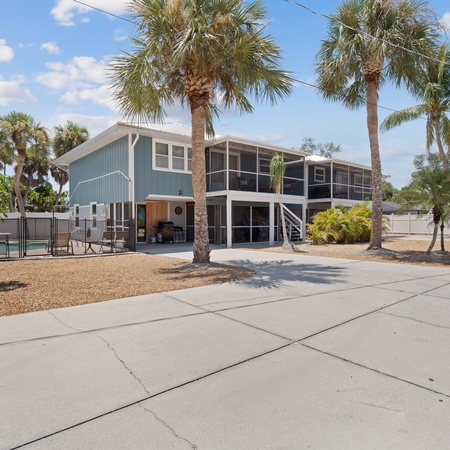 Beach Bungalow 2