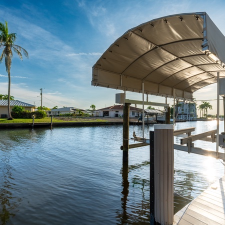 High Tide Hideaway