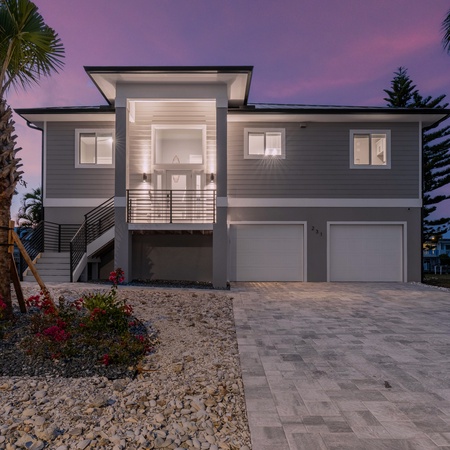 Shella Close To The Beach