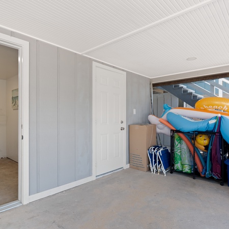 Beach Bungalow 2