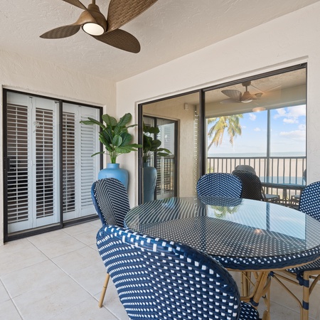 Carlos Pointe #213 Paradise Pointe