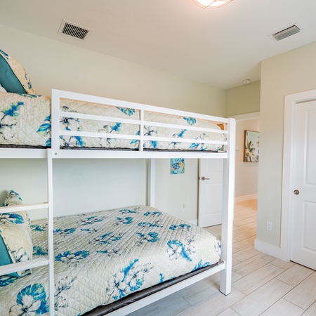 Captain's Quarters