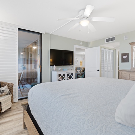 Caper Beach Club 313