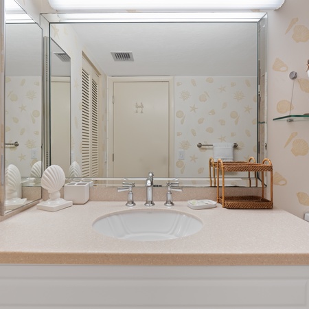 Caper Beach Club 314