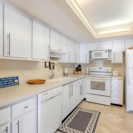 Island Winds Penthouse 1