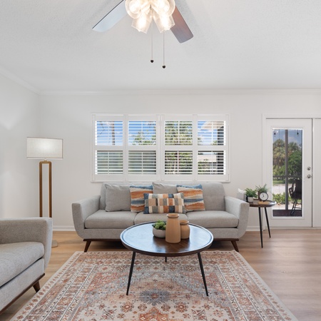 Beach Bungalow 2