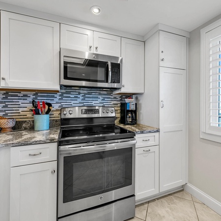 Islander Beach Resort 513 - The Beach Retreat