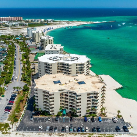 East Pass Towers 105 - Emerald Breeze