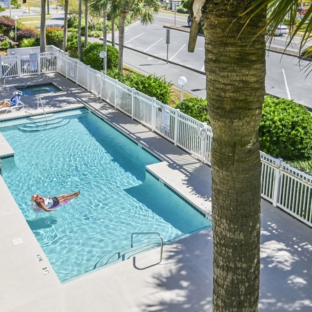 Grand Caribbean 310 - The Surf Shack