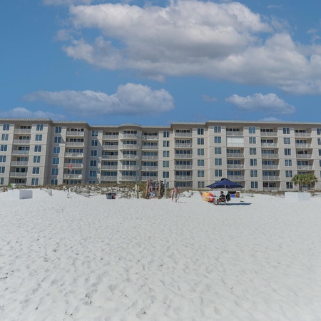 Island Princess 715 - Beach Retreat