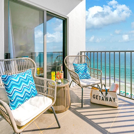 Emerald Towers 1302 - Salty Smile