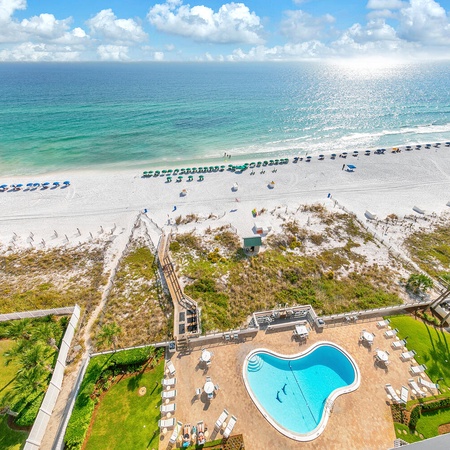 Emerald Towers 1302 - Salty Smile