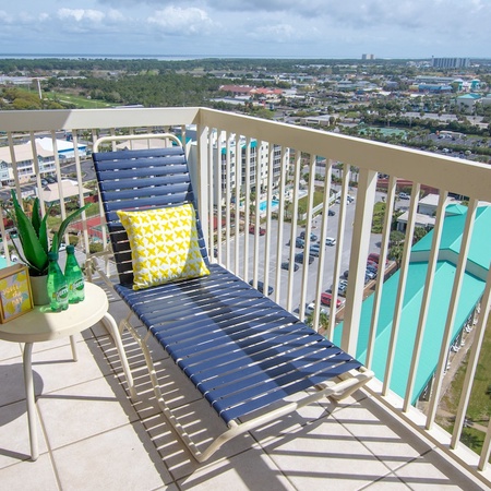 Pelican Beach 1915 - Cloud Nine