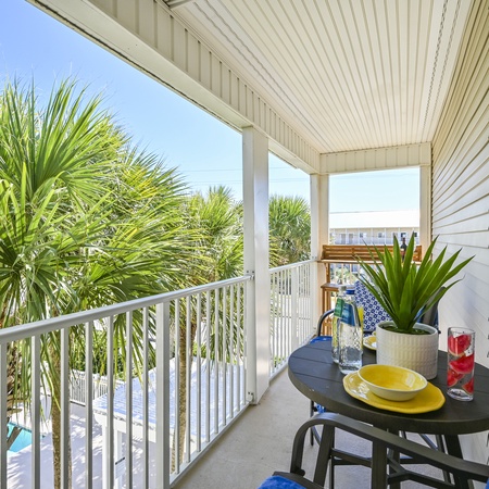 Grand Caribbean 310 - The Surf Shack