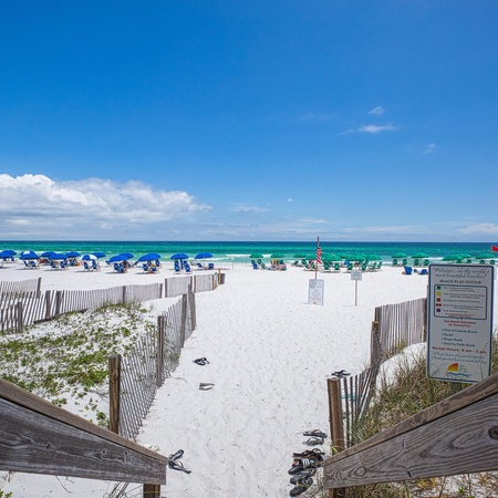 Emerald Towers 1302 - Salty Smile