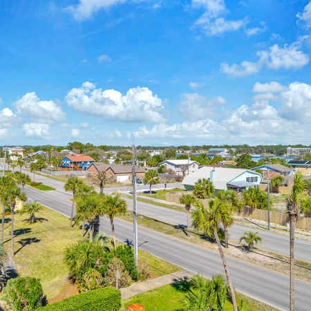 Sunset Cottages 2C - Melrose Place