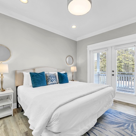 Saltwater Social Club