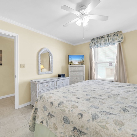 Pelican Beach 1611 - Seabreeze Sixteen