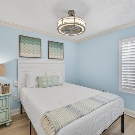 Pelican Beach 1915 - Cloud Nine