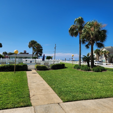 Tradewinds 21 - Coastal Charm