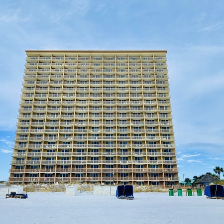 Pelican Beach 604 - Shore Thing