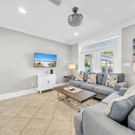 Saltwater Social Club