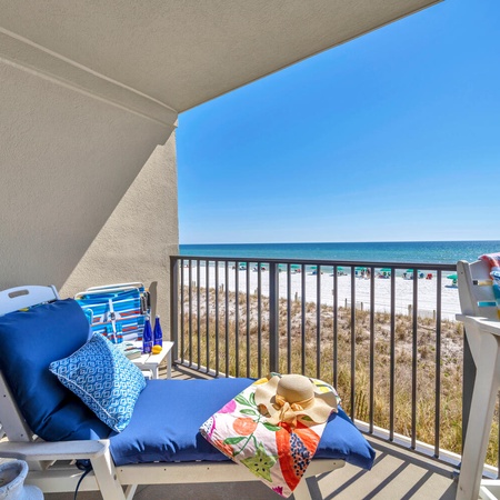 Emerald Towers West 2003 - Beachfront Blessings