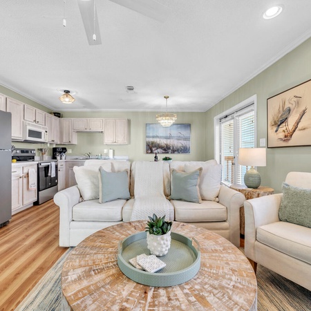 Sunset Cottages 2C - Melrose Place