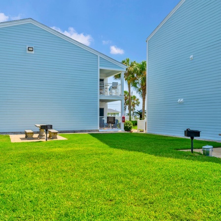 Tradewinds 21 - Coastal Charm