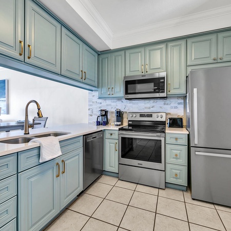 Emerald Towers 1302 - Salty Smile