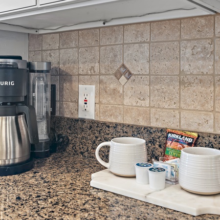 Jade East 1030 - Jade By The Sea