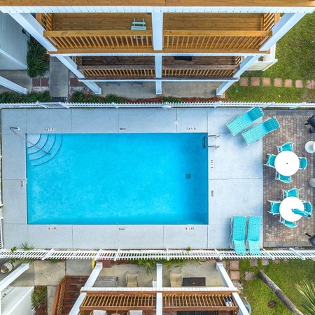 Sunset Cottages 2C - Melrose Place