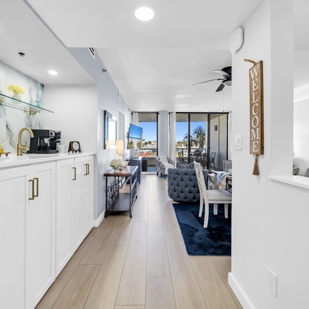 East Pass Towers 105 - Emerald Breeze