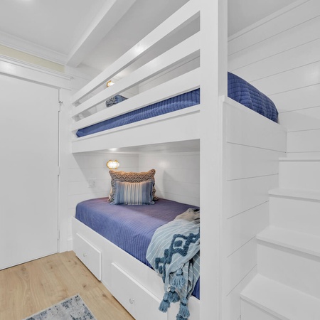 Blue Mountain Beach Villas 113 - Water's Edge