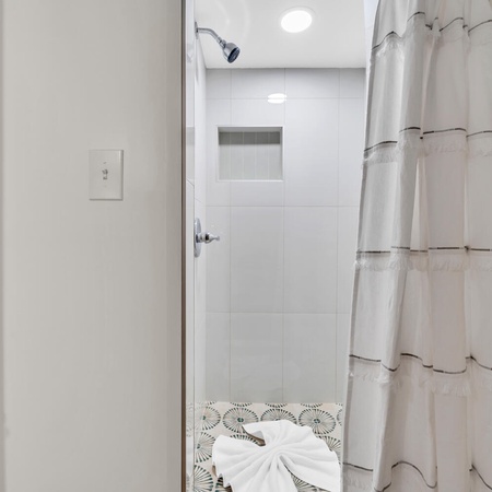 Pinnacle Port A518 - Seaside Pearl