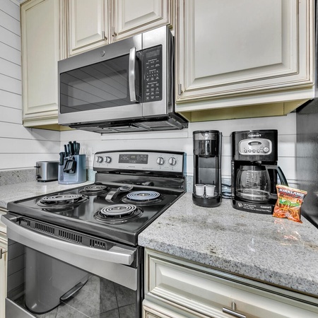 Tradewinds 21 - Coastal Charm