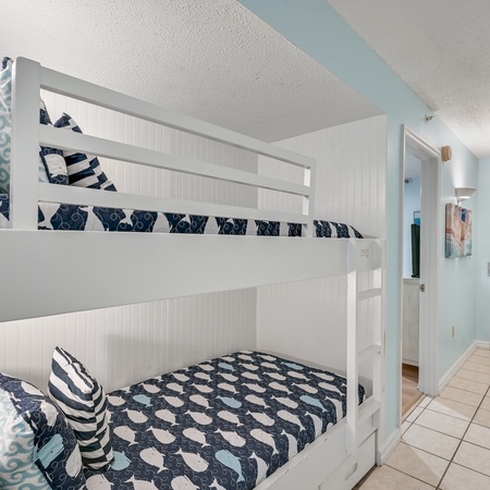 Pelican Beach 604 - Shore Thing