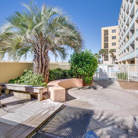 Pelican Isle 608 - Pufferfish Penthouse