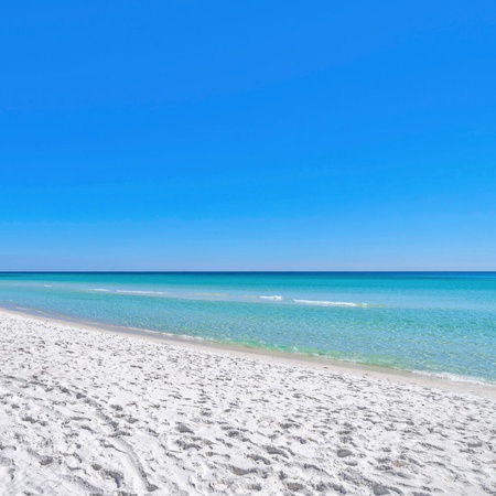 Emerald Towers West 2003 - Beachfront Blessings