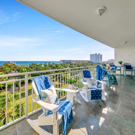 Sterling Shores 407 - Back Porch Perch