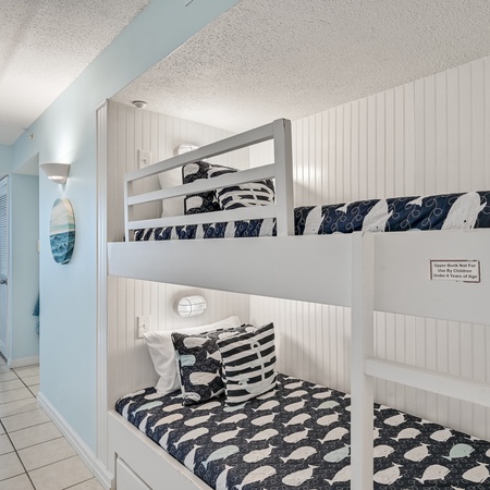 Pelican Beach 604 - Shore Thing