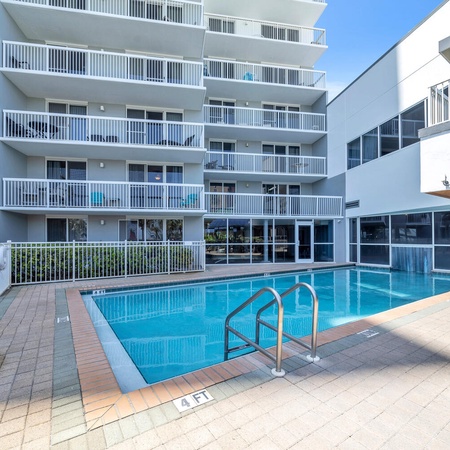 Pelican Beach 717 - Chasing Sunshine