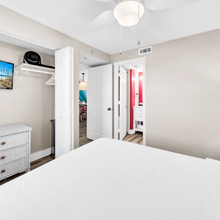 Pelican Beach 912 - Tropical Oasis