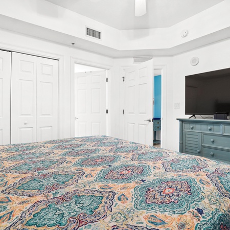 Calypso 203W- VIP Parking