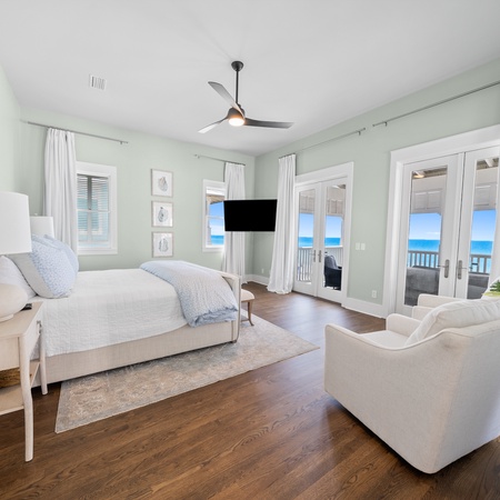 330 Beachside Dr